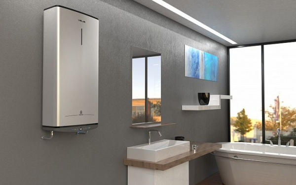 Водонагреватель электрический Ariston ABSЕ VLS PRO INOX PW 100 плоский, 3700680